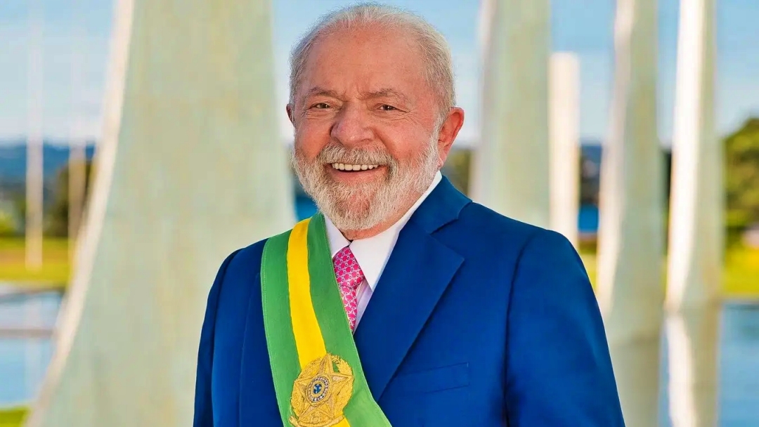 Lula divulga foto oficial como presidente da Rep&uacute;blica