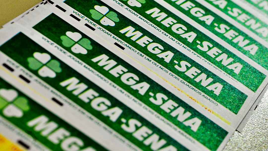 Mega-Sena pagar&aacute; hoje pr&ecirc;mio de R$ 9 milh&otilde;es