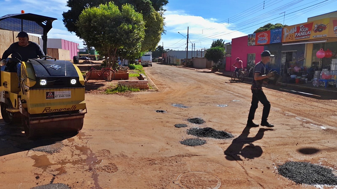 Semana de tempo firme permitiu retorno de servi&ccedil;os rotineiros na cidade e no campo