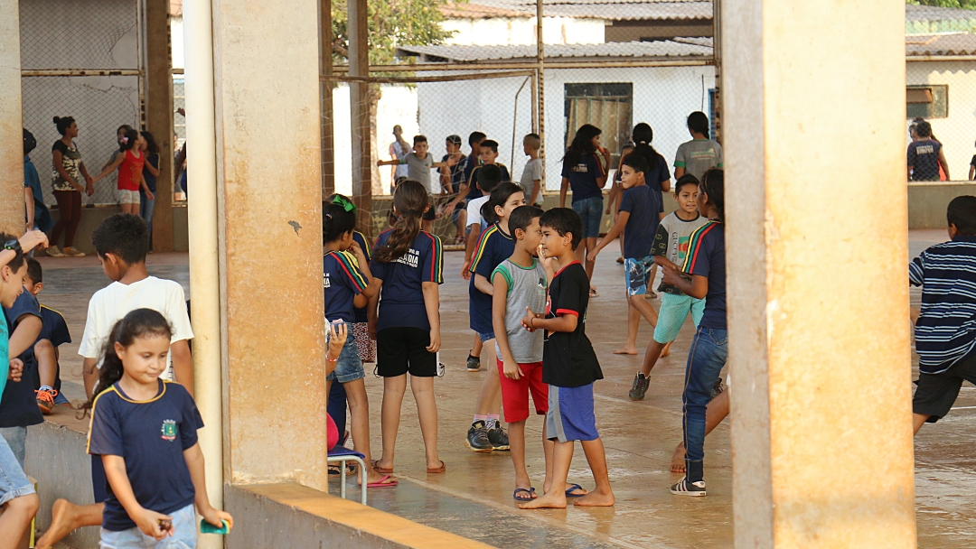 Sa&uacute;de recomenda que alunos com sintomas gripais fiquem em casa 