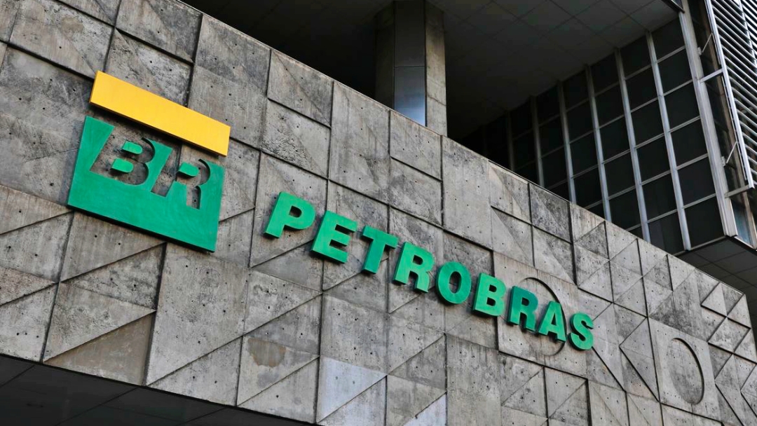 Petrobras aprova ajuste organizacional