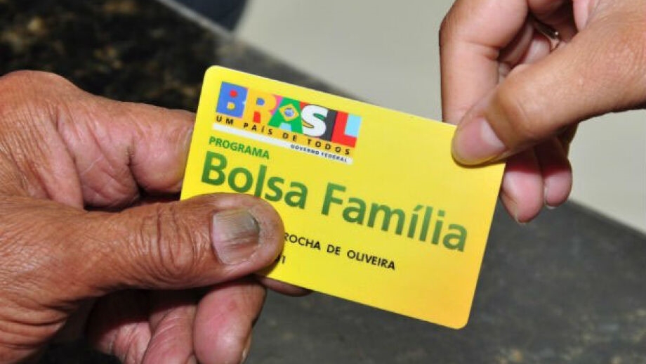 Em MS, 206 mil fam&iacute;lias s&atilde;o beneficiadas pelo Bolsa Fam&iacute;lia e cada uma recebe R$ 693 mensais