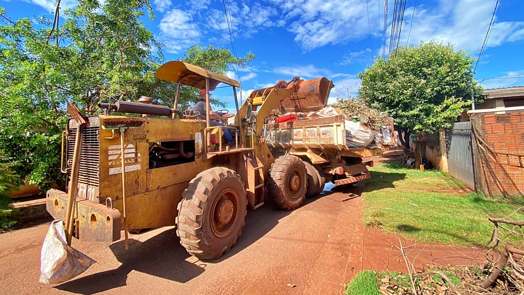 Limpeza urbana e manuten&ccedil;&atilde;o de estradas vicinais est&atilde;o no cronograma da Seinfra