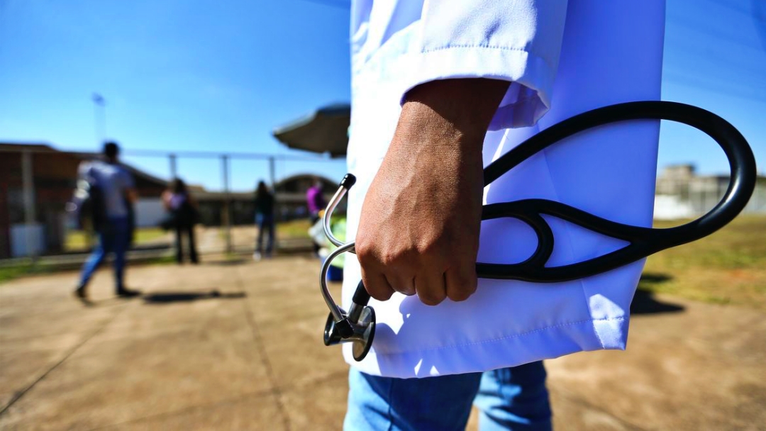 Mais M&eacute;dicos tem 99% de ades&atilde;o de cidades contempladas em edital