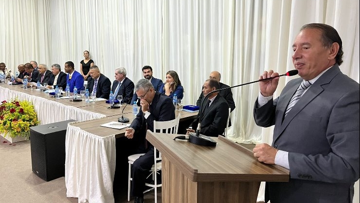 Presidente Gerson alerta que criminaliza&ccedil;&atilde;o da pol&iacute;tica enfraquece regime democr&aacute;tico