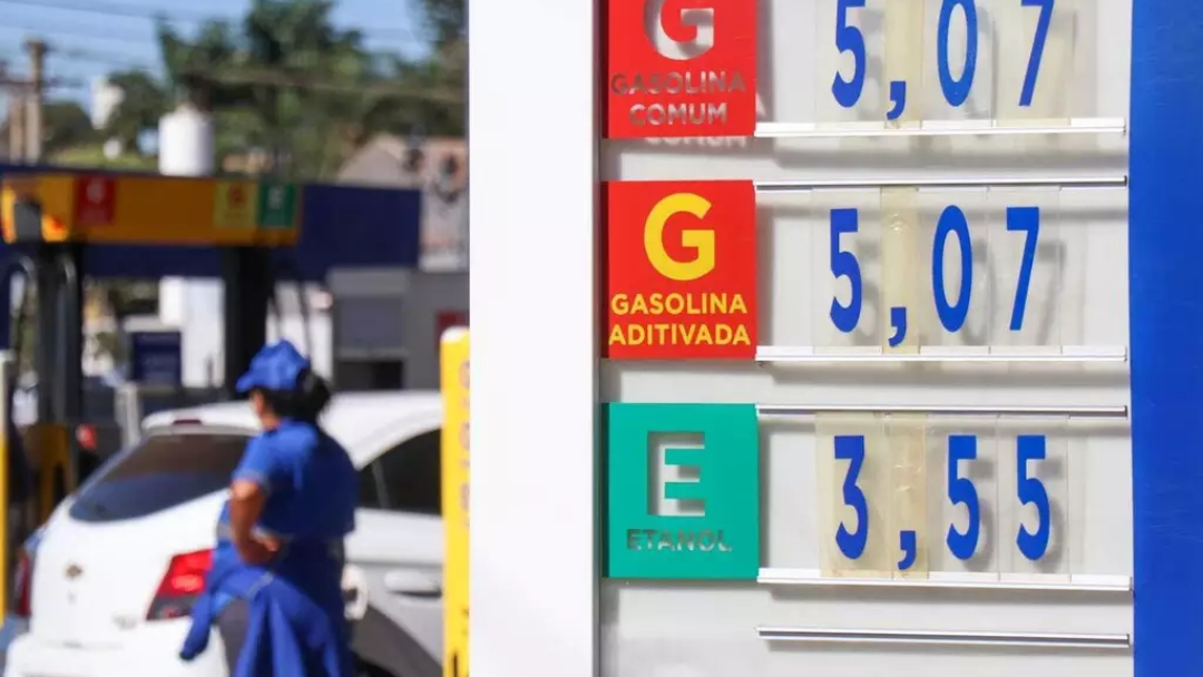 ICMS fixo vai anular queda de R$ 0,29 na gasolina, diz sindicato