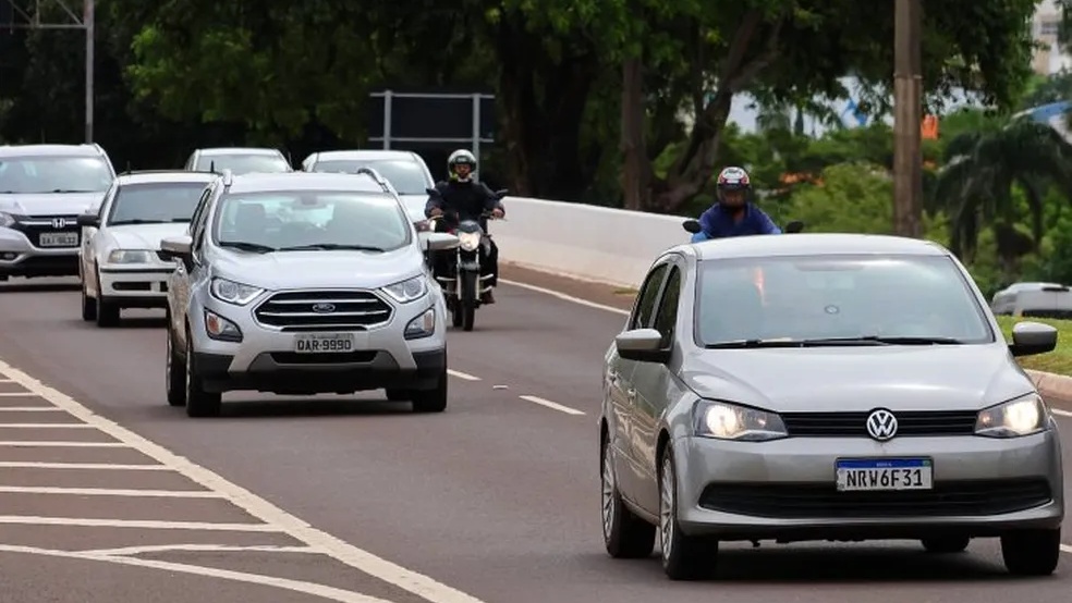 Prazo para pagamento do licenciamento de ve&iacute;culos com placas final 3 vence dia 31