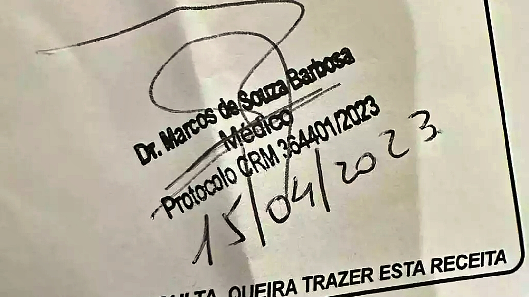 Denunciado como &ldquo;falso m&eacute;dico&rdquo; prova forma&ccedil;&atilde;o e j&aacute; tem CRM