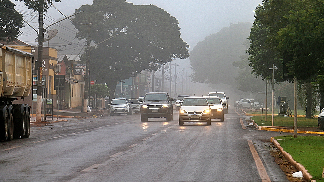 Semana come&ccedil;a com chuva, neblina, e a temperatura deve chegar a 7&deg;C na quinta-feira