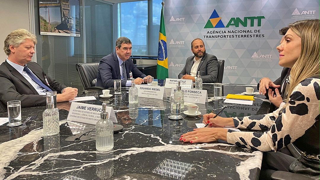 Em reuni&atilde;o com a ANTT, governador busca solu&ccedil;&otilde;es para relicita&ccedil;&otilde;es da BR-163 e Malha Oeste