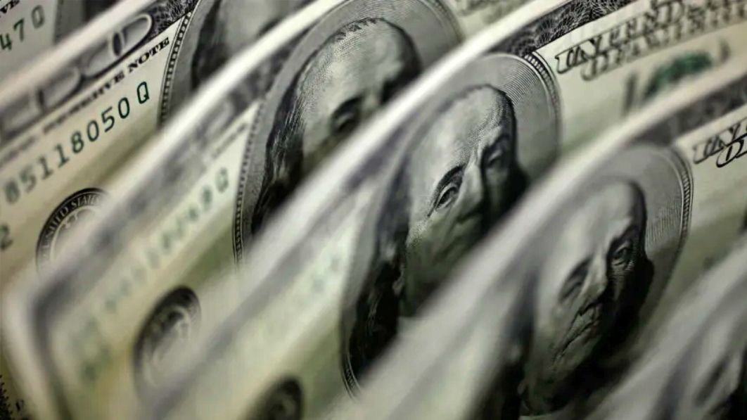 Queda do d&oacute;lar no primeiro semestre &eacute; a maior desde 2016