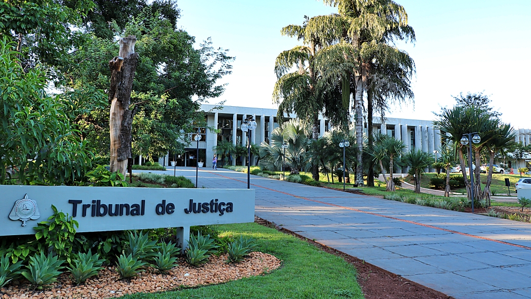 Tribunal de Justi&ccedil;a concede liberdade a lavador de carro detido com ve&iacute;culo roubado