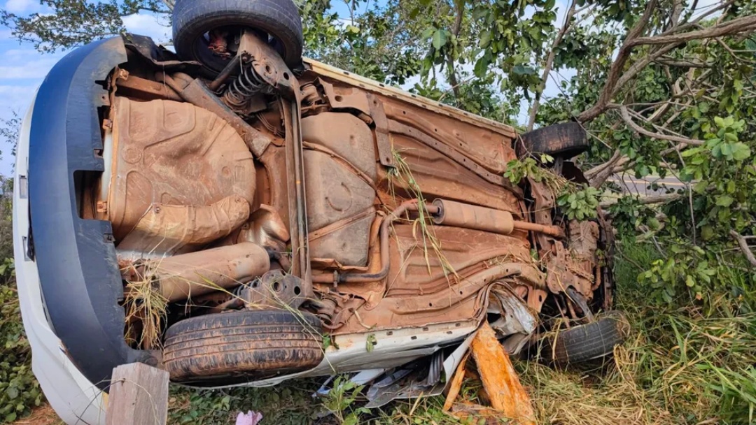 Crian&ccedil;a de 2 anos morre em acidente ap&oacute;s fam&iacute;lia sair de festa