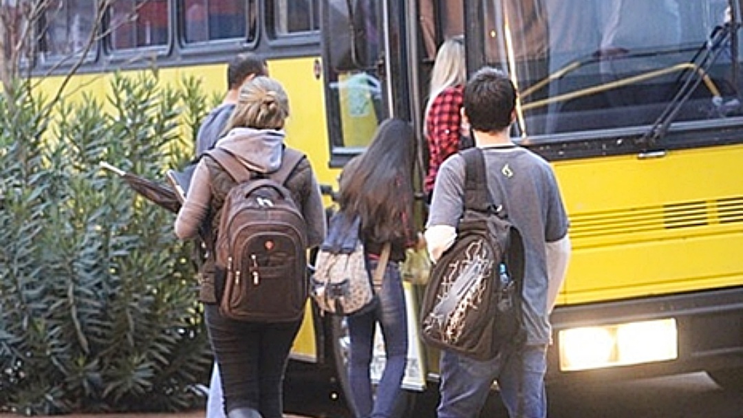 Come&ccedil;a nesta 2&ordf;-feira inscri&ccedil;&atilde;o para o transporte universit&aacute;rio