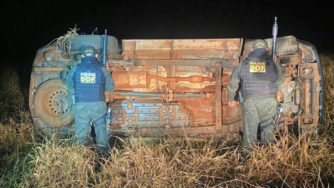 SW4 roubada em S&atilde;o Paulo &eacute; recuperada pelo DOF com mais de uma tonelada de maconha