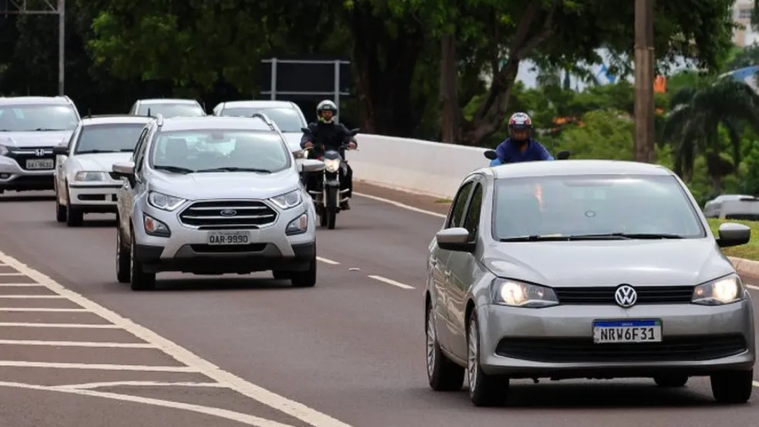 Pagamento do licenciamento de ve&iacute;culos com final 6 vence em julho