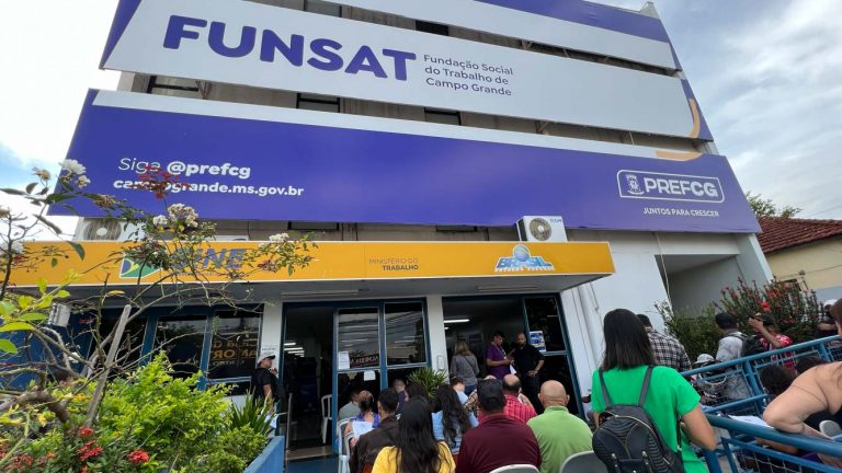 Funsat oferece 1.756 vagas de emprego em 190 profiss&otilde;es nesta sexta-feira (4)