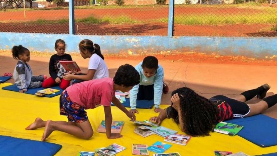 Centro de Conviv&ecirc;ncia Itamarac&aacute; aposta em projeto liter&aacute;rio para incentivar a socializa&ccedil;&atilde;o das crian&ccedil;as