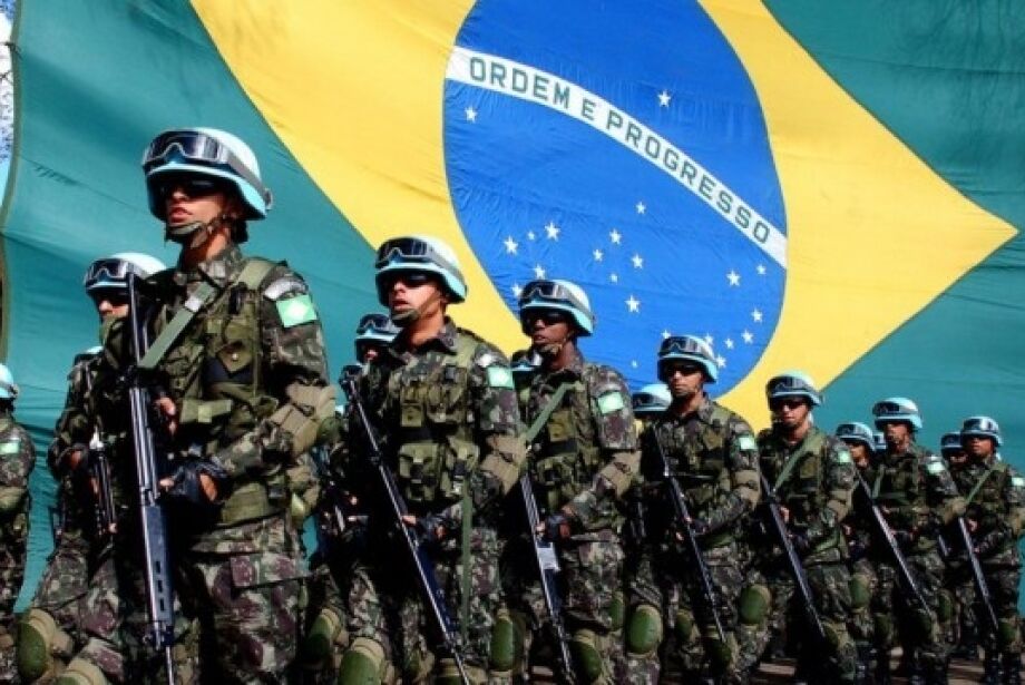 Estado teve 32 candidatos militares em 2022; agora, Lula quer proibir
