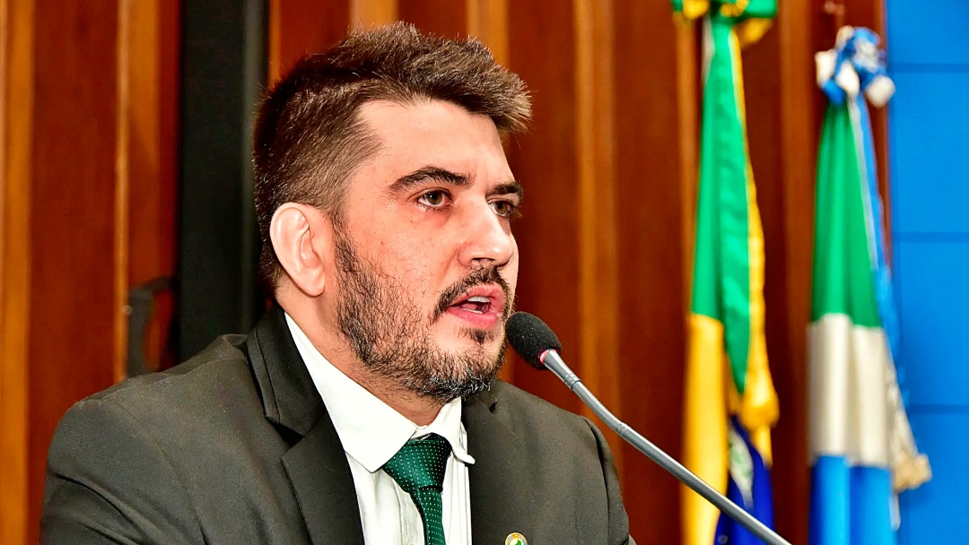 PF faz busca na casa de assessora do deputado Rafael Tavares