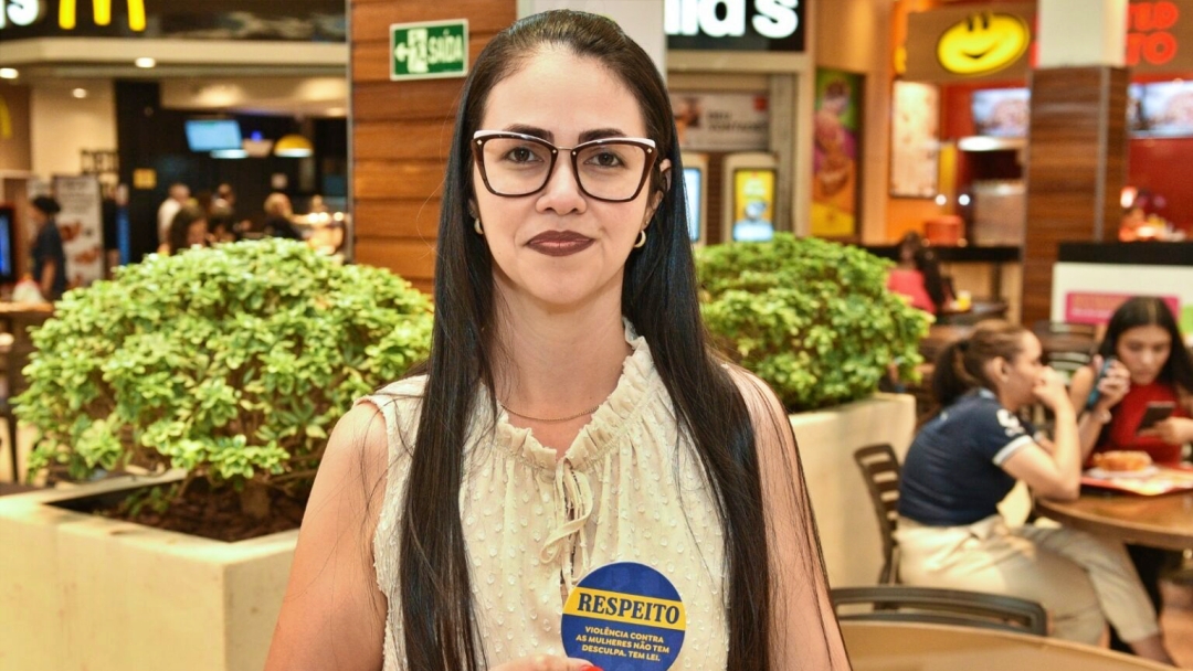 Prefeitura encerra campanha Agosto Lil&aacute;s com a&ccedil;&atilde;o preventiva em Shopping de Campo Grande