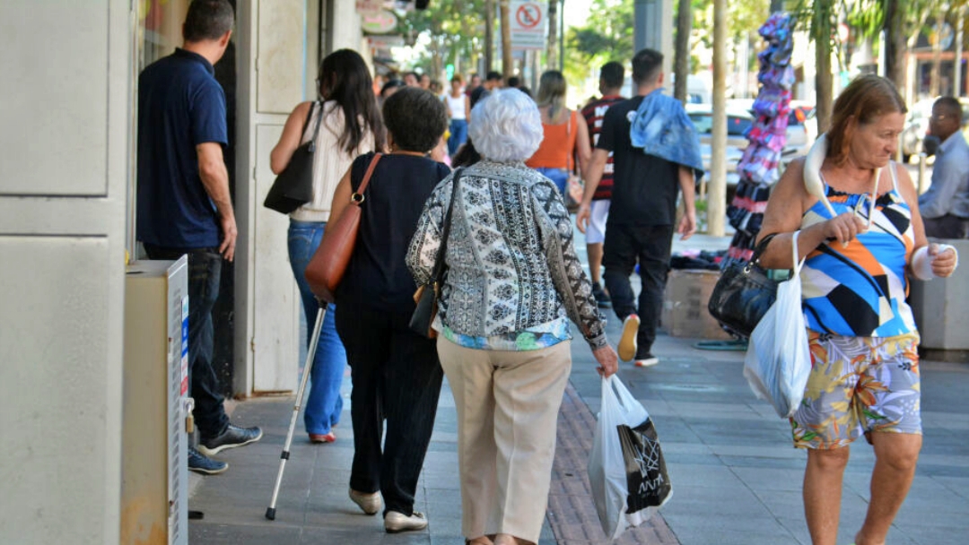 INSS come&ccedil;a a ligar para segurados anteciparem per&iacute;cia