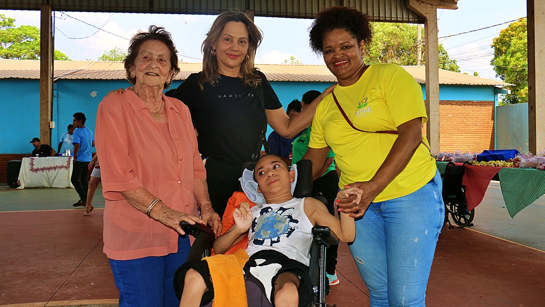 Festa Solid&aacute;ria Ilumina a chegada do Dia das Crian&ccedil;as na APAE de Sidrol&acirc;ndia