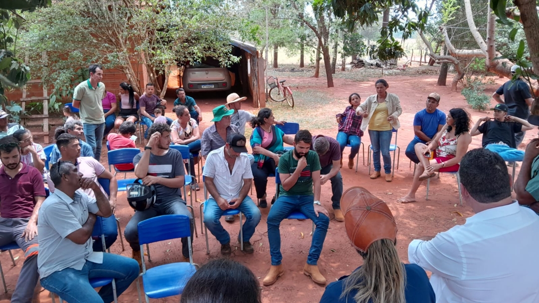 Prefeitura entrega sementes e adubos para produ&ccedil;&atilde;o de 50 hectares de silagem no Eldorado