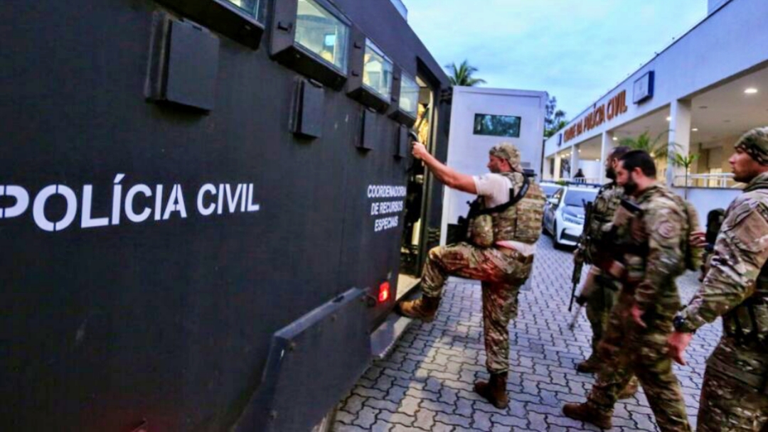 A&ccedil;&otilde;es em favelas do Rio buscam cumprir 100 mandados de pris&atilde;o