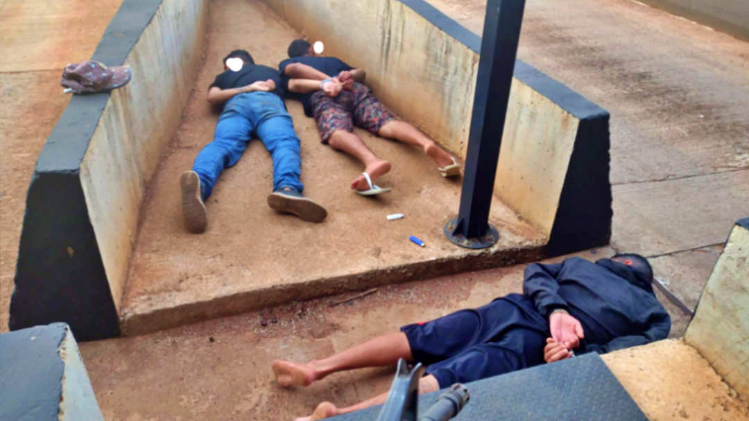 Pol&iacute;cia investiga rela&ccedil;&atilde;o de atentado com disputa do tr&aacute;fico 