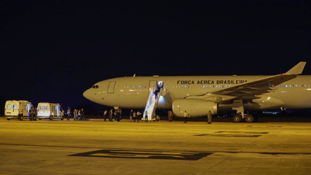 Brasileiros podem deixar Gaza nesta segunda-feira, diz embaixador