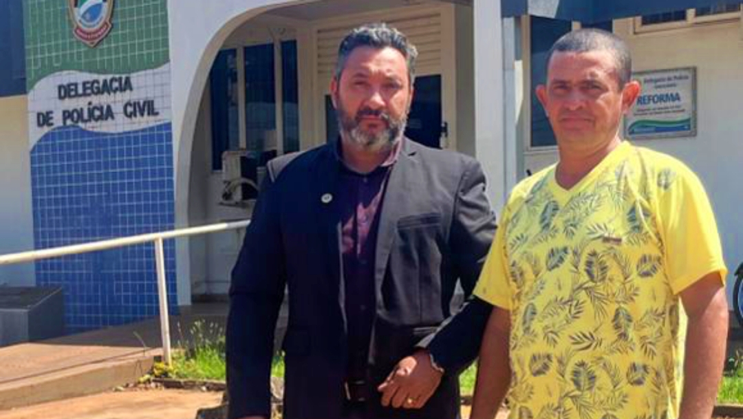 Acusado de homic&iacute;dio em Anast&aacute;cio se apresenta na Delegacia em Sidrol&acirc;ndia 