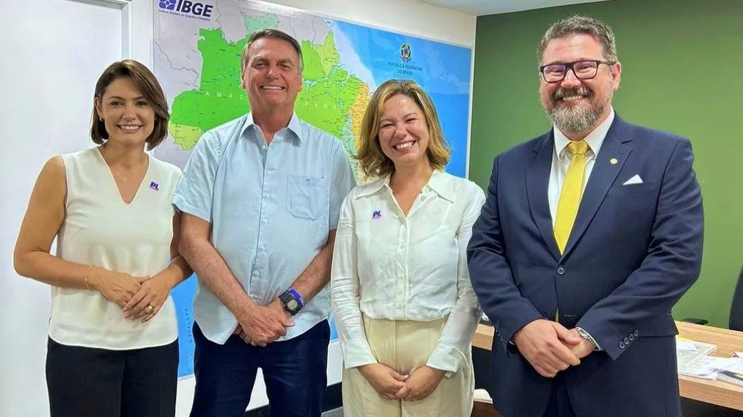 Deputado coloca esposa na presidência do PL Mulher em MS