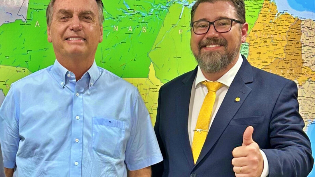 Bolsonaro volta a confirmar candidatura própria do PL na Capital