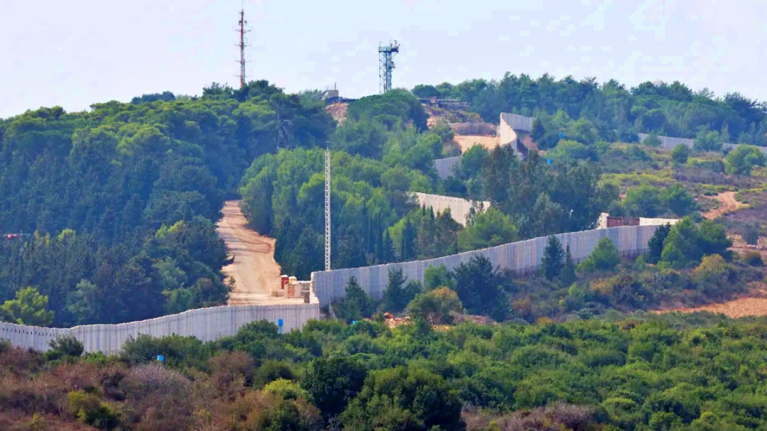 Ex&eacute;rcito de Israel e Hezbollah trocam fogo na fronteira do L&iacute;bano