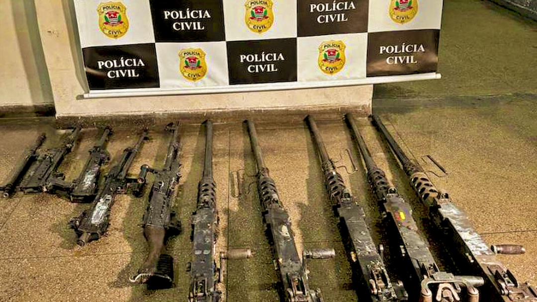 Duas metralhadoras roubadas do Ex&eacute;rcito s&atilde;o recuperadas no Rio 