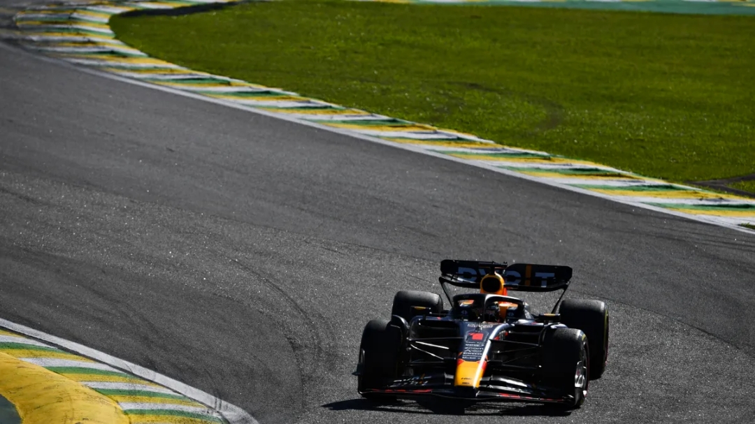 Verstappen vence GP de S&atilde;o Paulo e conquista sua 17&ordf; vit&oacute;ria