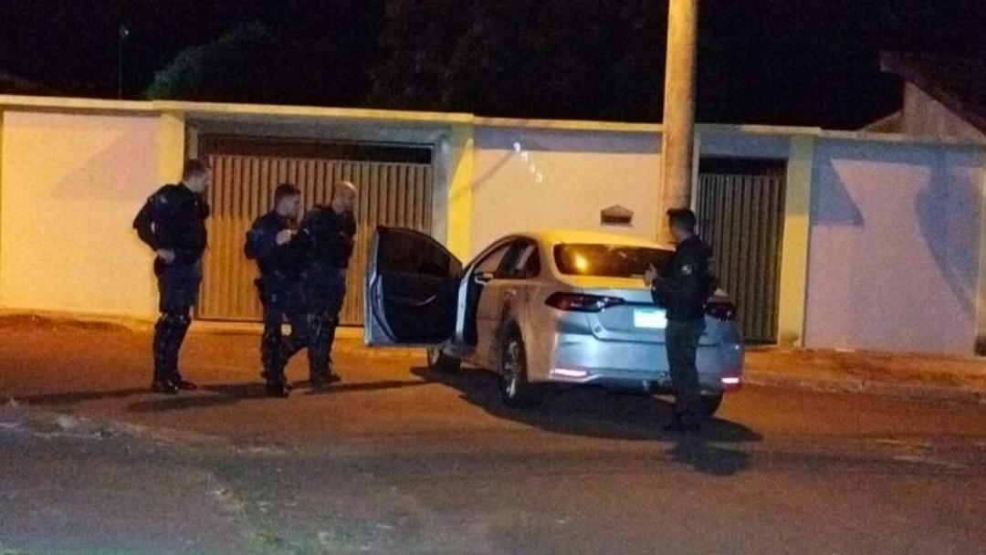 Dupla morre em confronto com a polícia após roubo