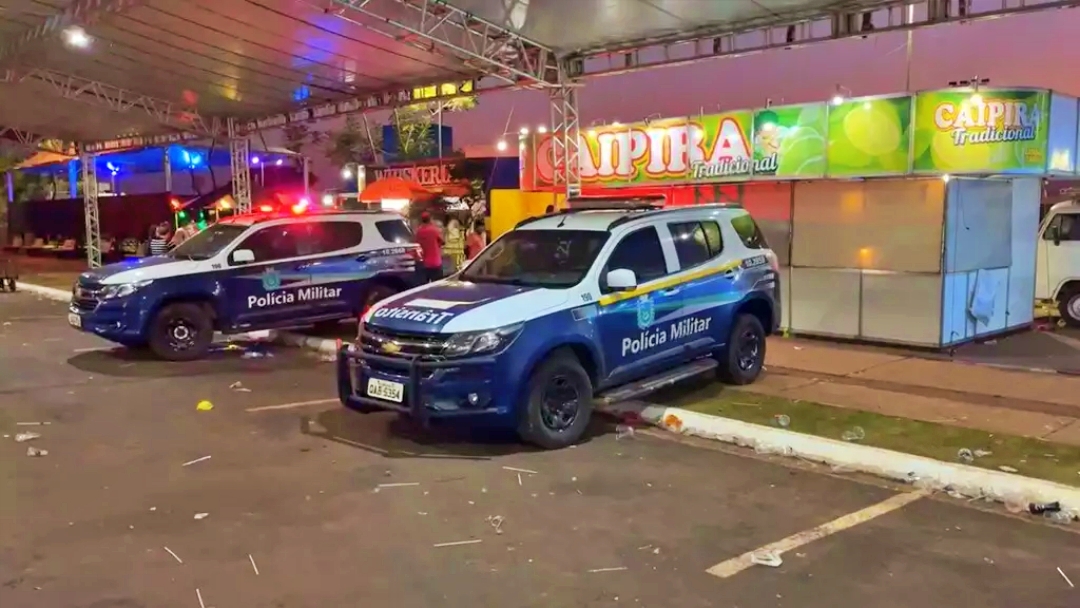 Seguran&ccedil;a &eacute; morto com 4 tiros durante festa de anivers&aacute;rio de cidade  