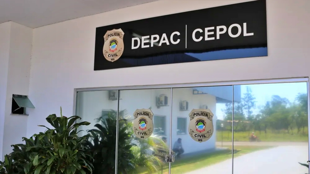 Dono de casa de festa invade confraterniza&ccedil;&atilde;o e agride convidados