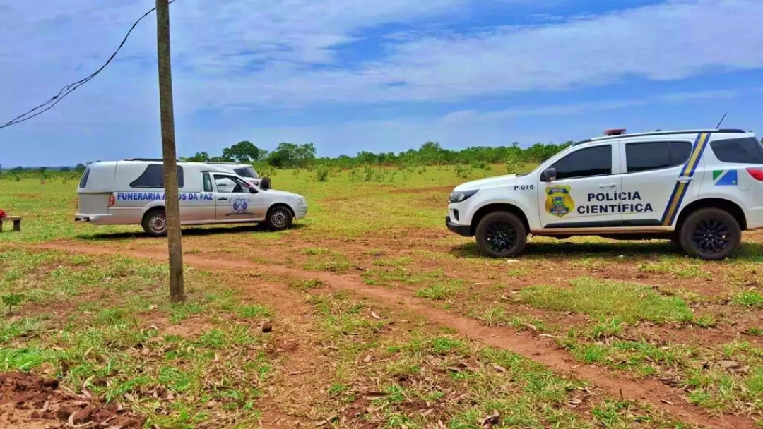 Preso homem acusado de matar colega de trabalho a golpes de enxada  