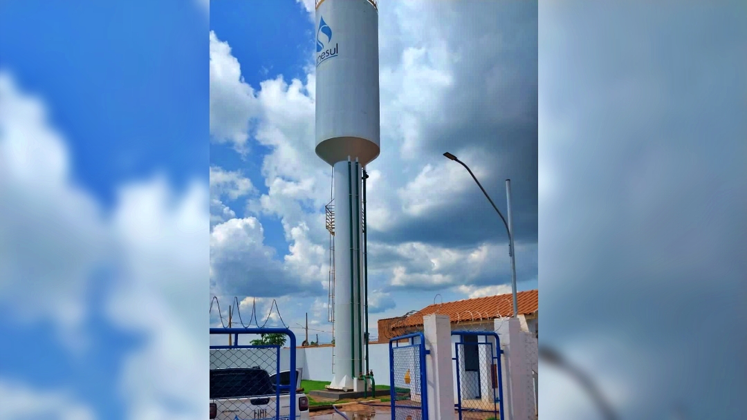 Ap&oacute;s espera de 6 anos, &aacute;gua encanada chega &agrave; agrovila do Cap&atilde;o Seco