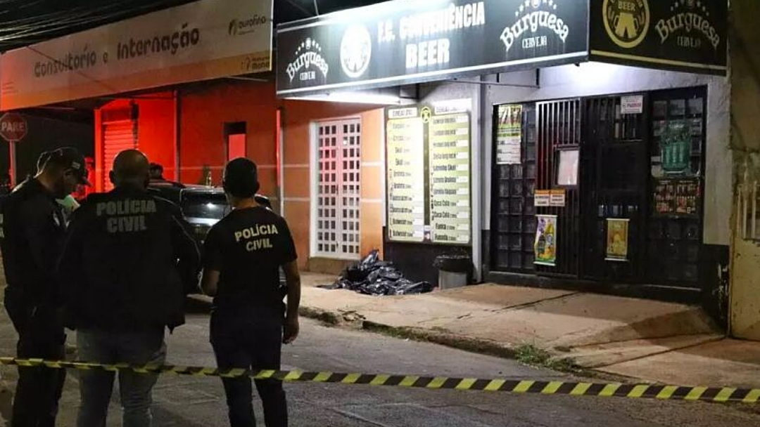 V&iacute;tima em Conveni&ecirc;ncia &eacute; Alvejada com Mais de 60 Tiros