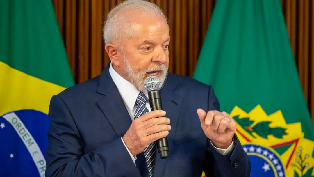 Importância da memória na visão de Lula para a democracia