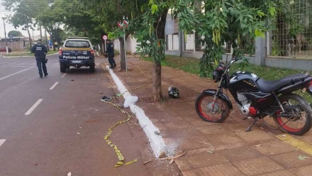 Jovem de 21 anos morre em acidente de moto 