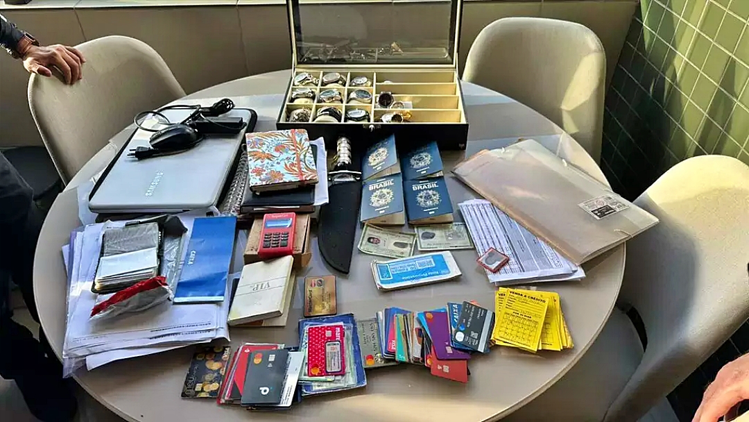 Opera&ccedil;&atilde;o contra grupo que movimentou R$ 300 mi prende 15