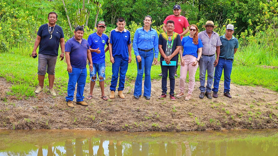 Prefeitura estimula desenvolvimento da piscicultura em &aacute;reas ind&iacute;genas