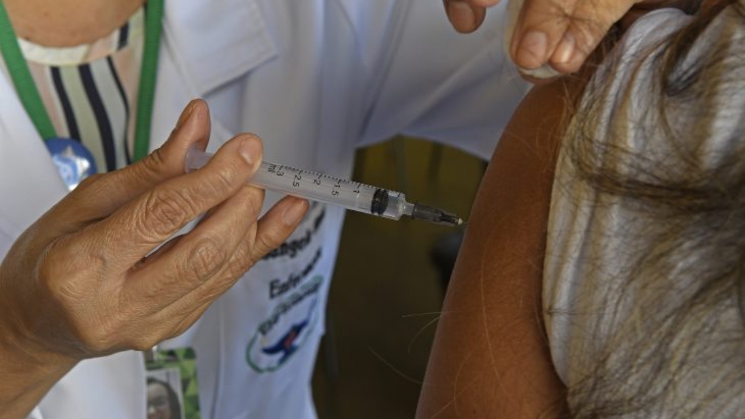 MS recebe 9&ordf; remessa com mais 92 mil doses da vacina contra a Influenza