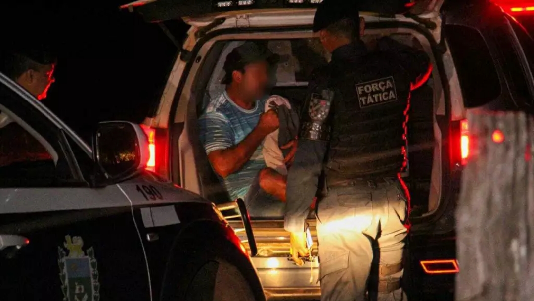 Marido &eacute; preso ap&oacute;s deixar mulher com tiro na cabe&ccedil;a em posto de sa&uacute;de 