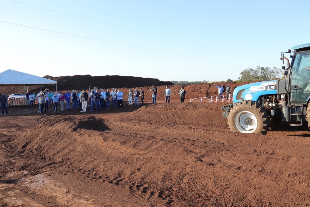 Parceria in&eacute;dita vai destinar adubo org&acirc;nico para agricultores familiares, quilombolas e ind&iacute;genas